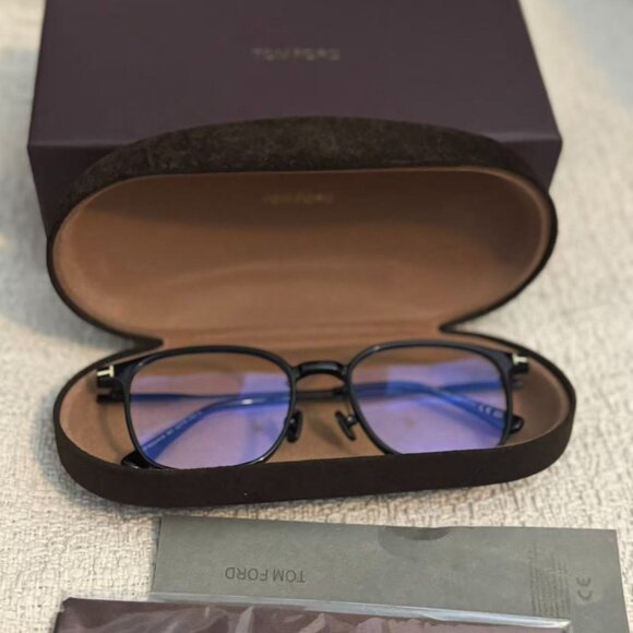 Tom Ford TF5923-K-B Eyeglasses Black Frame – Gently Used, Full Set - Picture 4 of 10